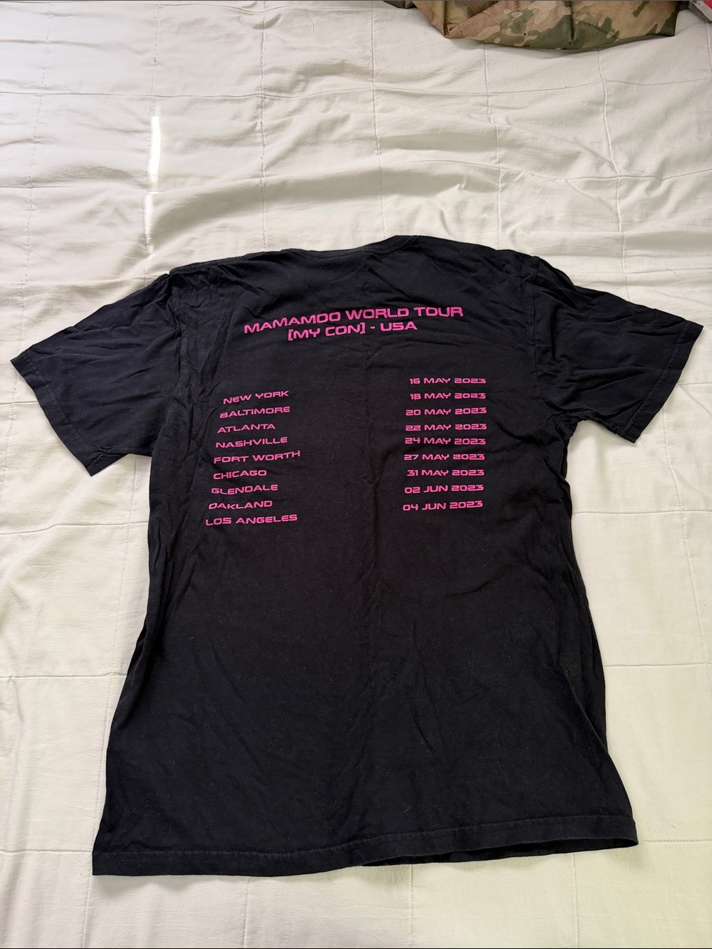 Mamamoo World Tour 'MY CON' USA Tour Tee - Black with Pink Tour Print